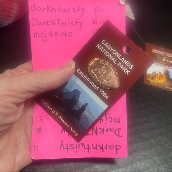 1 BRAND NEW CARDED PRESSED PENNY CANYON LANDS NATIONAL PARK MOAB UTAH LIMITED ed - Picture 2 of 3